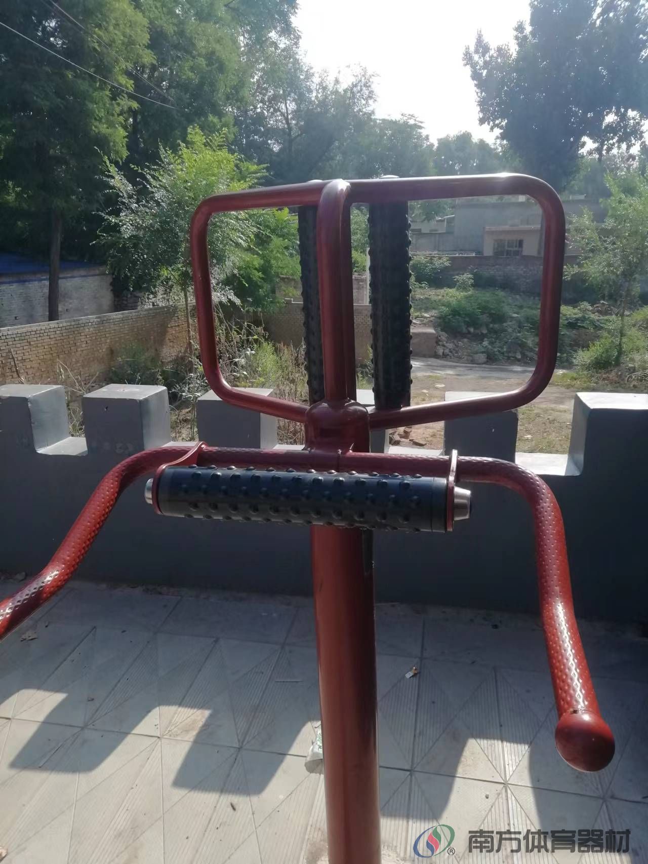 腰背按摩器 腰背按摩器