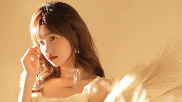 开元集团乒乓球台一分为四